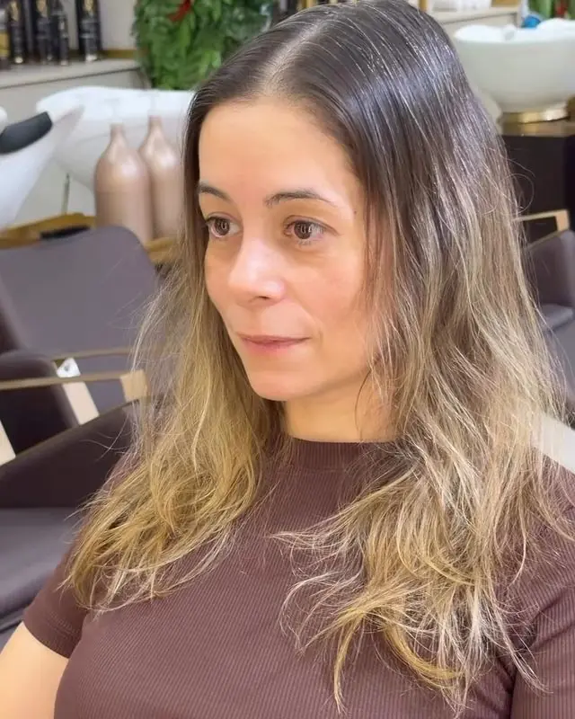 Antes: mechas antigas e apagadas